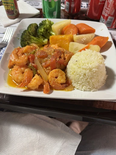 Preto's Island Cuisine Restaurant photo 9